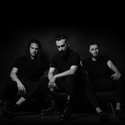 Escucha a undefined, mira vídeos musicales, lee la biografía, consulta fechas de giras y mucho más.