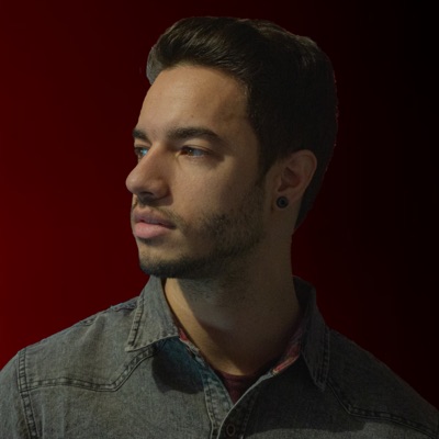 Poslechněte si interpreta undefined, sledujte hudební videa, přečtěte si životopis, podívejte se na data turné a další informace.