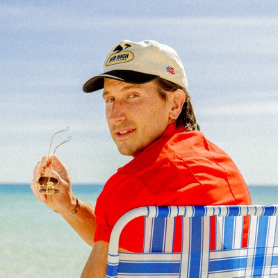 Ouve Russell Dickerson, vê vídeos de música, lê a biografia, vê as datas da digressão e muito mais!