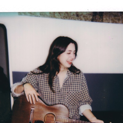 Listen to Lizzy McAlpine, watch music videos, read bio, see tour dates & more!