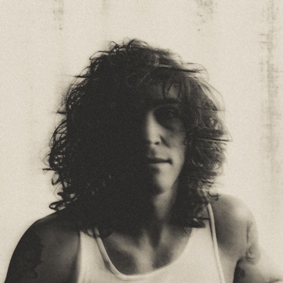 Listen to Felly, watch music videos, read bio, see tour dates & more!