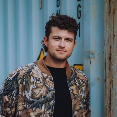 Listen to Sean Stemaly, watch music videos, read bio, see tour dates & more!