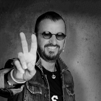 Ringo Starr सुनें, म्यूज़िक वीडियो देखें, बायो पढ़ें, दौरे की तारीखें और बहुत कुछ देखें!