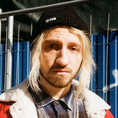 Listen to Непрочитанные сообщения, watch music videos, read bio, see tour dates & more!