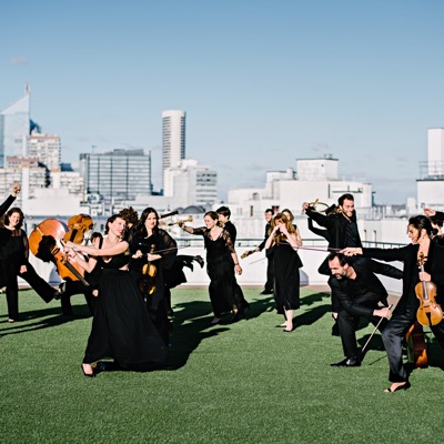 Listen to Le Concert de la Loge, watch music videos, read bio, see tour dates & more!