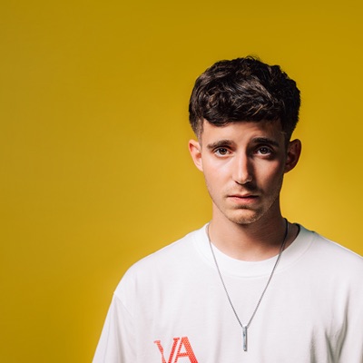 Listen to Toby Romeo, watch music videos, read bio, see tour dates & more!