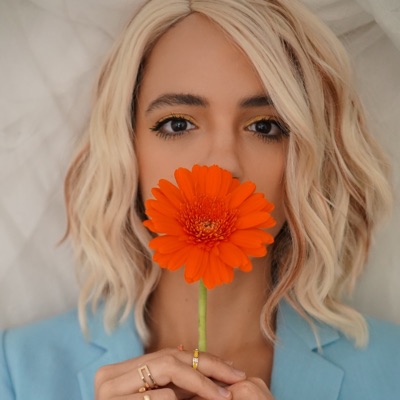 Listen to Monnize Wolff, watch music videos, read bio, see tour dates & more!