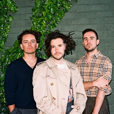 Listen to Amber Run, watch music videos, read bio, see tour dates & more!
